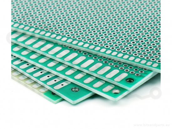 Fiberglass prototyping board / PCB (46x65 holes / 12x18cm)